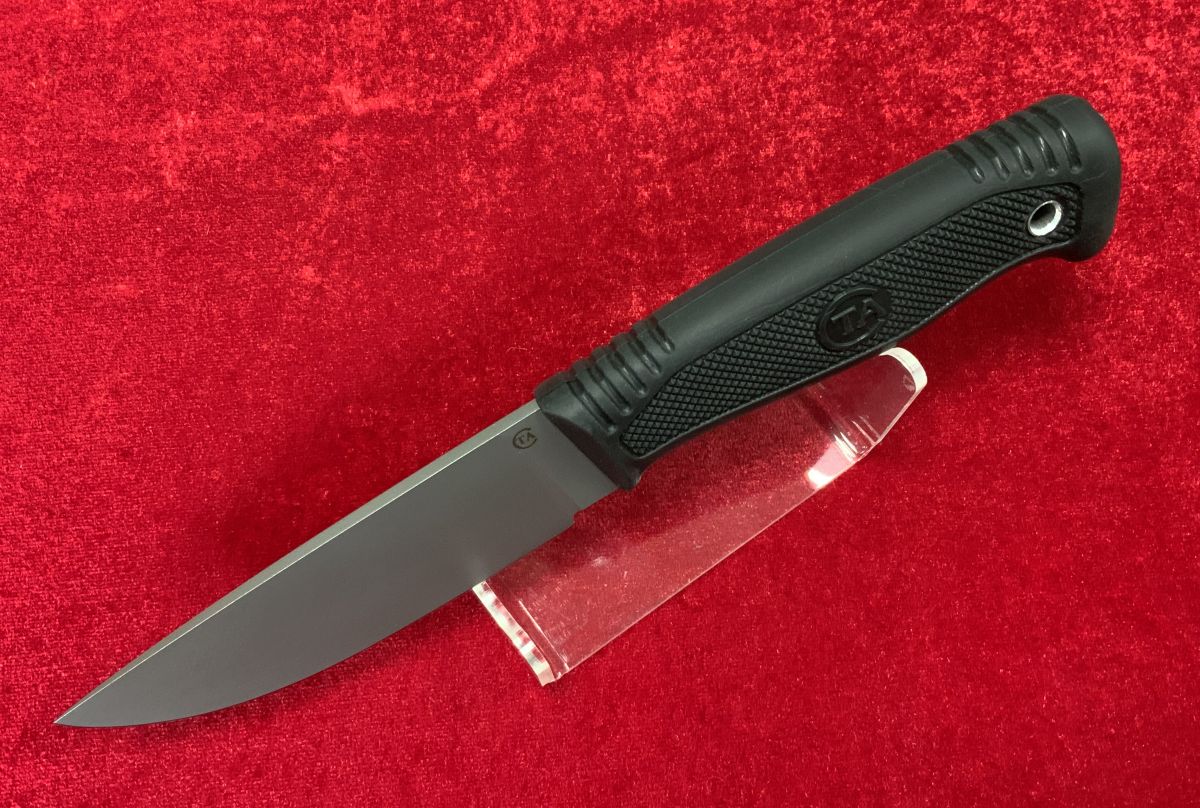 Нож  № 9 (Пласт-2Т), (сталь 95Х18), резина