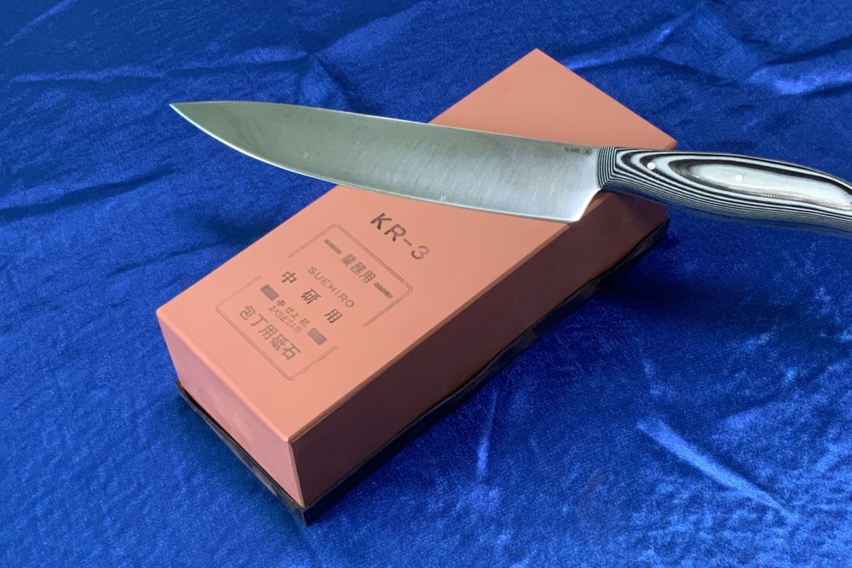������ ��������� ������ �� ��������� Suehiro SH/KR-3, 1000 ����, ������ 220�90�60 ��, ������
