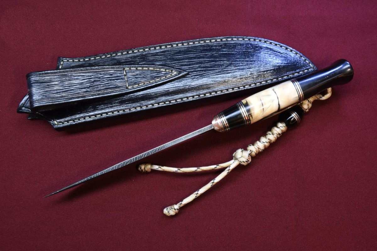  "" ( ),  .., , , ,  , .  