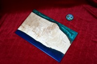 Разделочная доска подарочная, карельская береза+акрил (зеленый, синий)