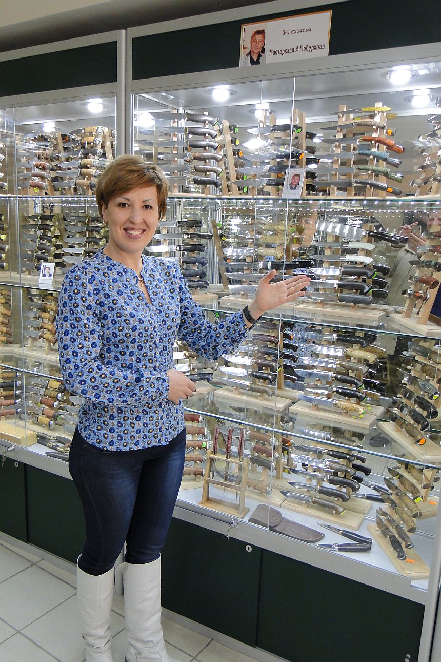 Марина - персональная выставка- продажа ножей Мастерской Чебуркова в магазине Русские Ножи